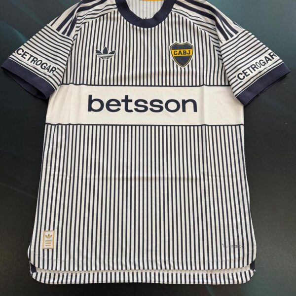 Nueva camiseta alternativa de Boca Juniors versión de juego 2026