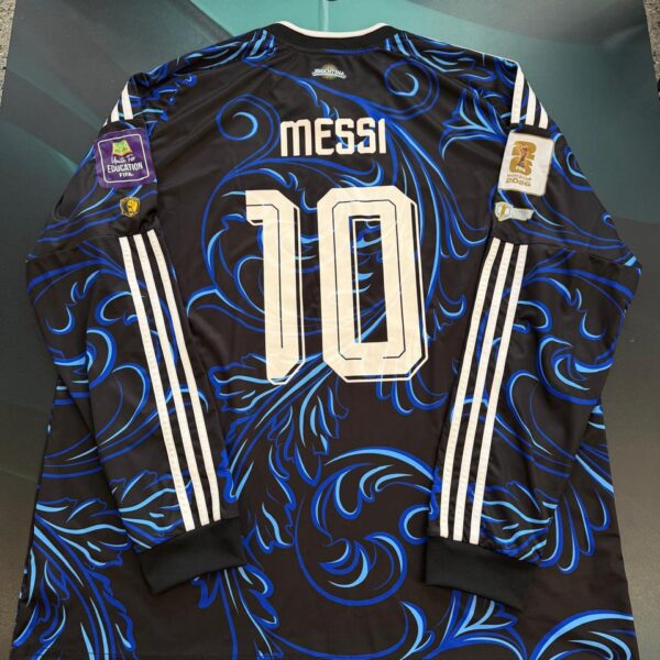 Camiseta alternativa mangas largas de la selección Argentina  mundial 2026 vs Inglaterra 10 Messi talle XXL