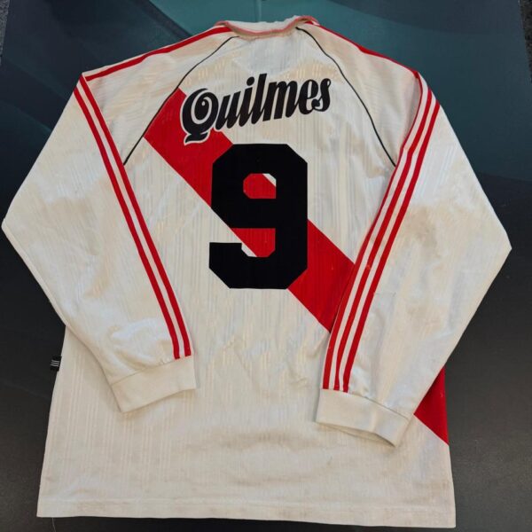 Camiseta mangas largas de River Plate 1996 9 talle 4