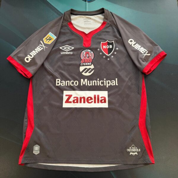 Camiseta alternativa de Newells 10 Maradona talle M