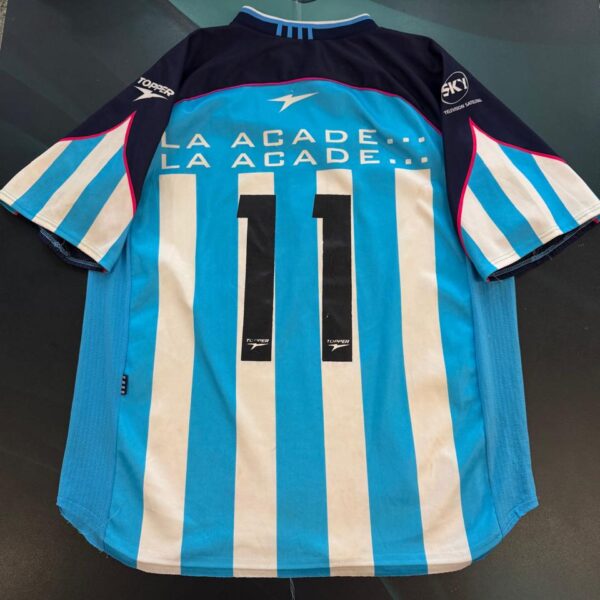 Camiseta de Racing Club año 2001 usada por 11 Milito talle L