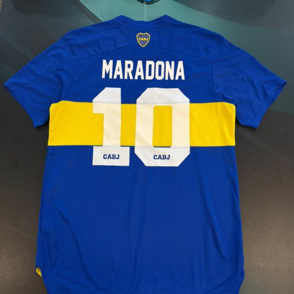 Camiseta de Boca Juniors versión jugador 10 Maradona talle M