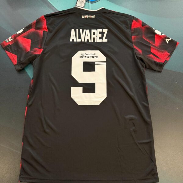Camiseta alternativa de River Plate 2019 9 Álvarez talle M