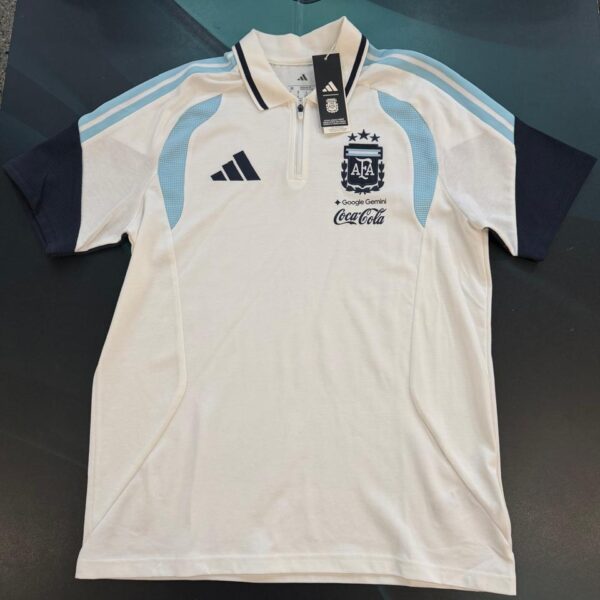 Chomba de la selección Argentina 2026 talle M