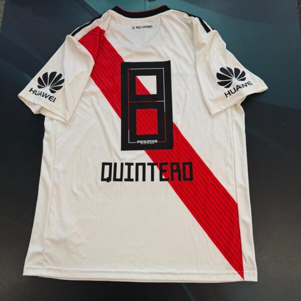 Camiseta de River Plate 2018 8 Quintero talle L