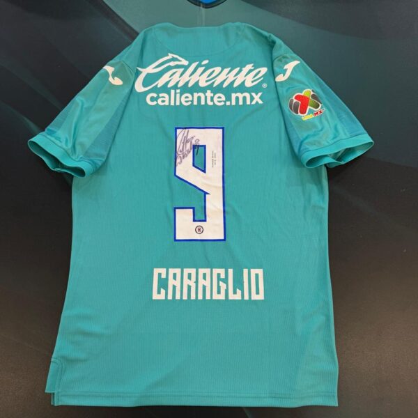 Camiseta del Cruz Azul utileria 9 Milton Caraglio talle M