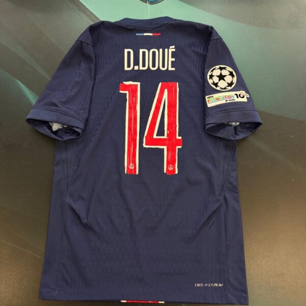 Camiseta del Psg versión jugador 2024 2025 14 Doue talle S