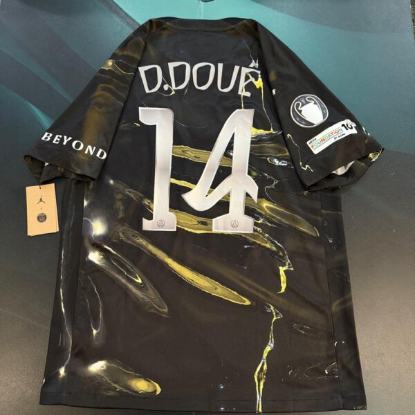 Camiseta alternativa del Psg 2025 2026 14 Doue talle L