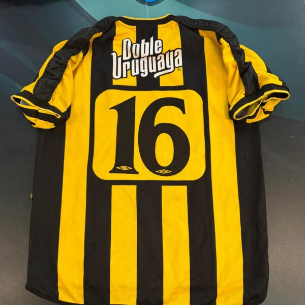 Camiseta de Peñarol año 2002 16 talle L