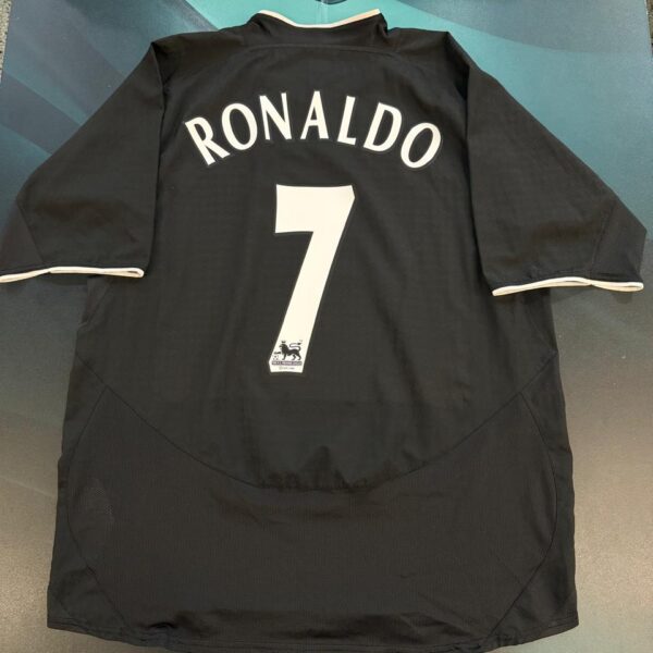 Camiseta alternativa del Manchester United 2003 2004 7 Ronaldo talle XL