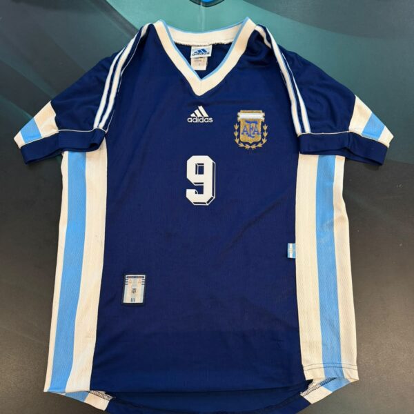 Camiseta alternativa de la selección Argentina 1998 9 Batistuta talle M