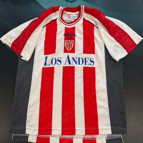 Camiseta de San Martín de Mendoza 2001 2002 16 talle 44