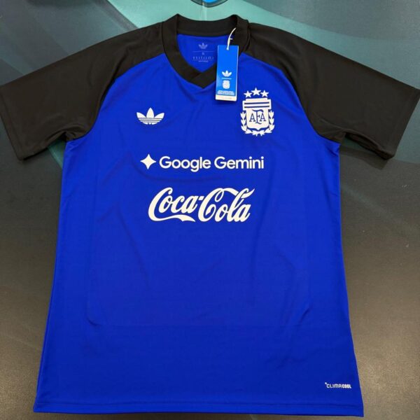 Camiseta pre partido de la selección Argentina 2026 talle M