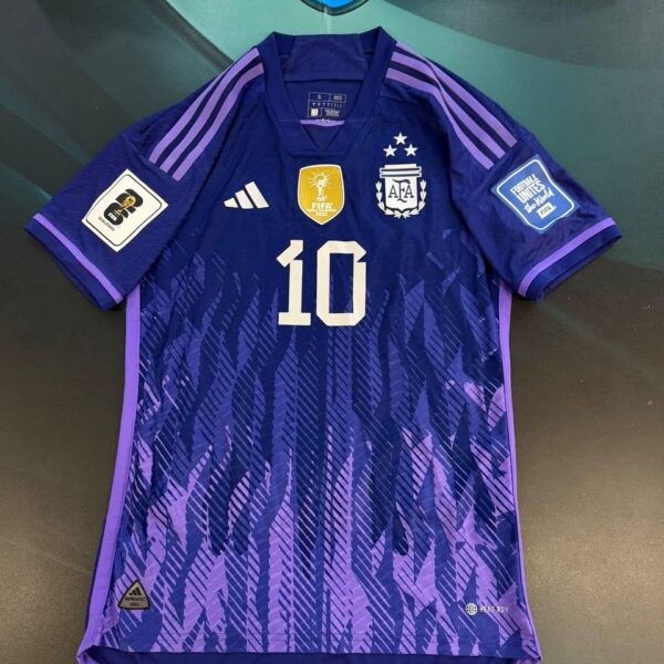 Camiseta alternativa de la selección Argentina 🇦🇷 versión jugador 2023 10 Messi talle S