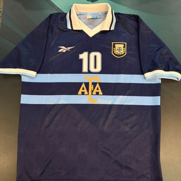 Camiseta alternativa de la selección Argentina 2001 10 Romagnoli talle XL
